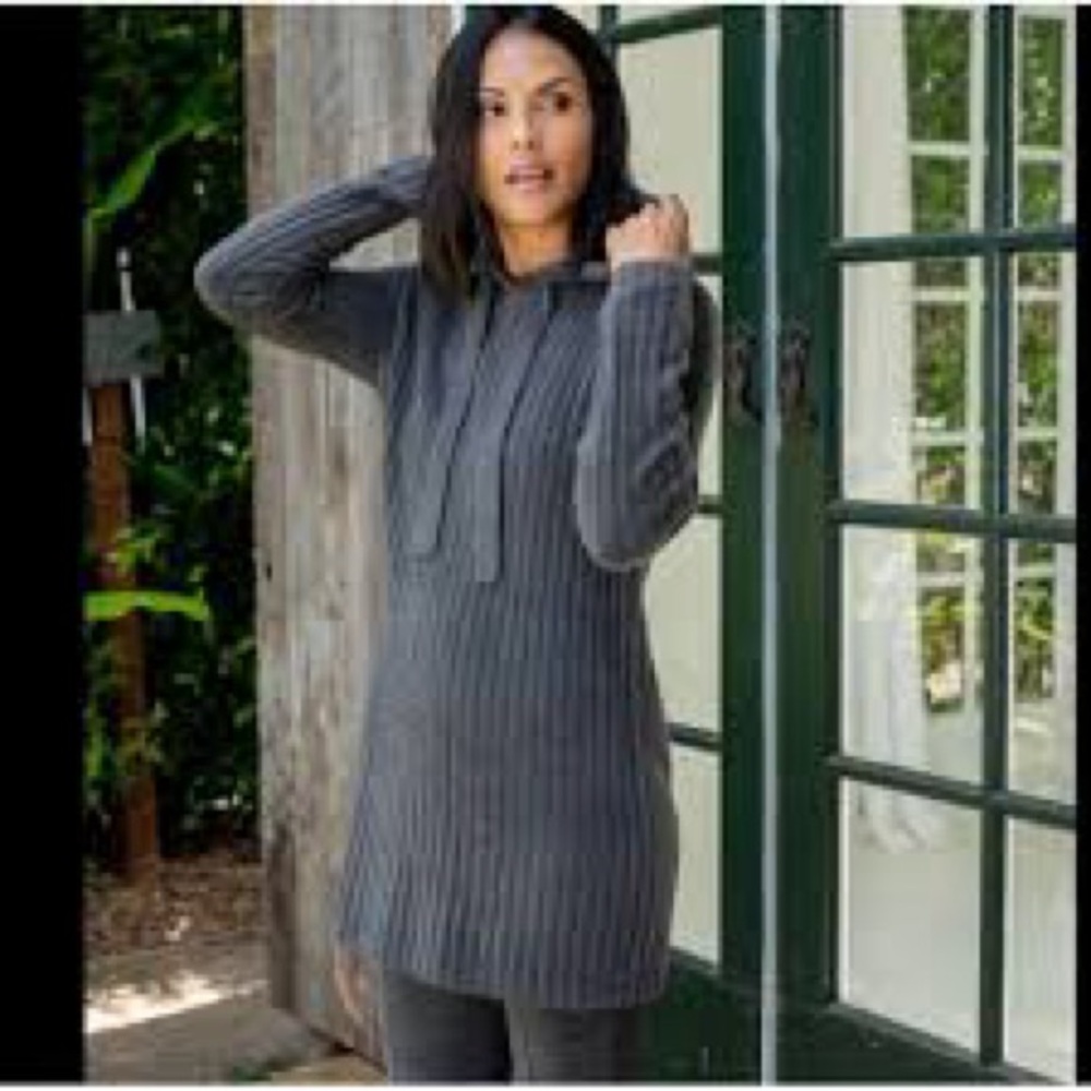 Barefoot Dreams CozyChic Lite Tunic Hoodie NWOT Med